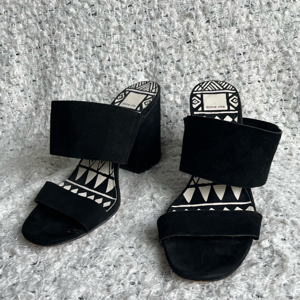 Dolce Vita Elize Black Suede Mule Sandal | 9.5